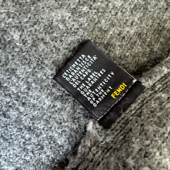 FENDI ⭐️ Wool Winter Knit Mini Dress Sz 40IT/4US Pristine Condition - Picture 6 of 8